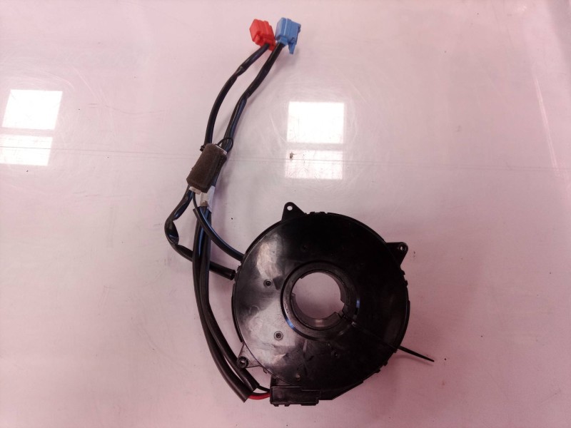 Recambio de anillo airbag para kia shuma ii 1.6 ls berlina portón referencia OEM IAM KD0N130093  