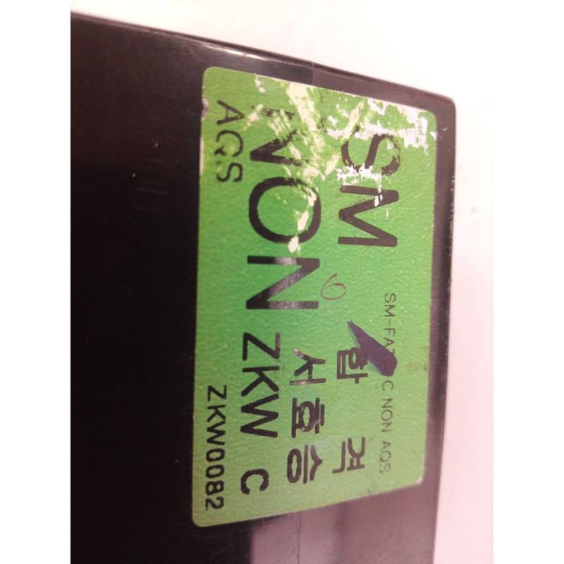 Recambio de mando climatizador para hyundai santa fe (sm) 2.0 gls crdi referencia OEM IAM 9725026XXX 4K16AV ZKW0082