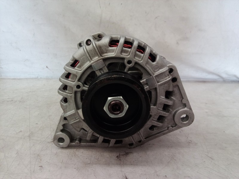 Recambio de alternador para audi a4 berlina (8e) 2.5 tdi quattro sport edition (132kw) referencia OEM IAM   