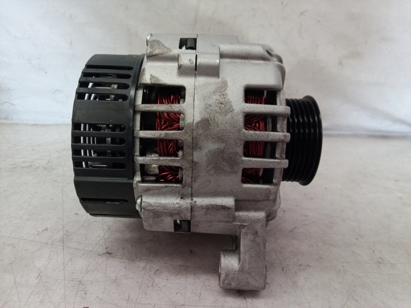 Recambio de alternador para audi a4 berlina (8e) 2.5 tdi quattro sport edition (132kw) referencia OEM IAM   