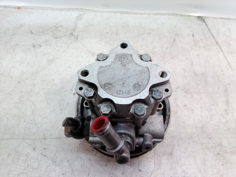 Recambio de bomba direccion para audi a4 berlina (8e) 2.5 tdi quattro sport edition (132kw) referencia OEM IAM 059145255 0591452