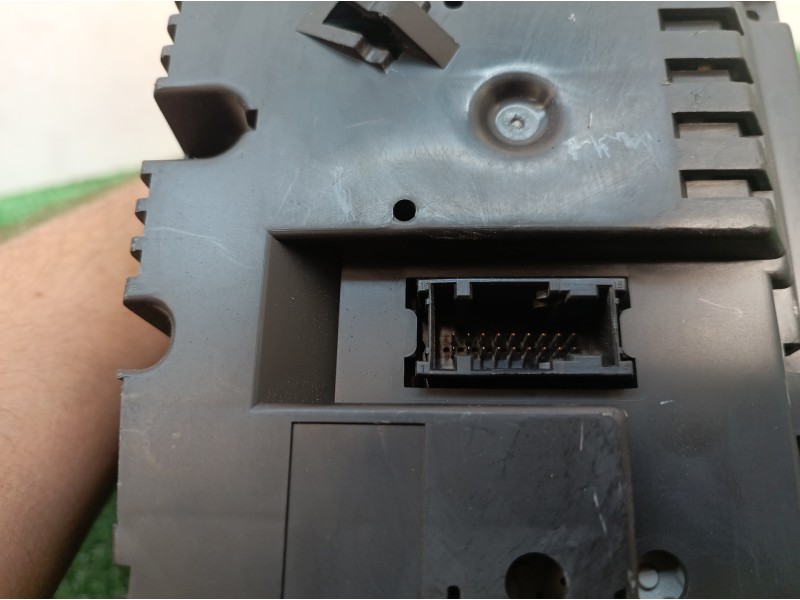 Recambio de cuadro instrumentos para bmw serie 1 berlina (e81/e87) 116i referencia OEM IAM 102493251 102493251 911019105