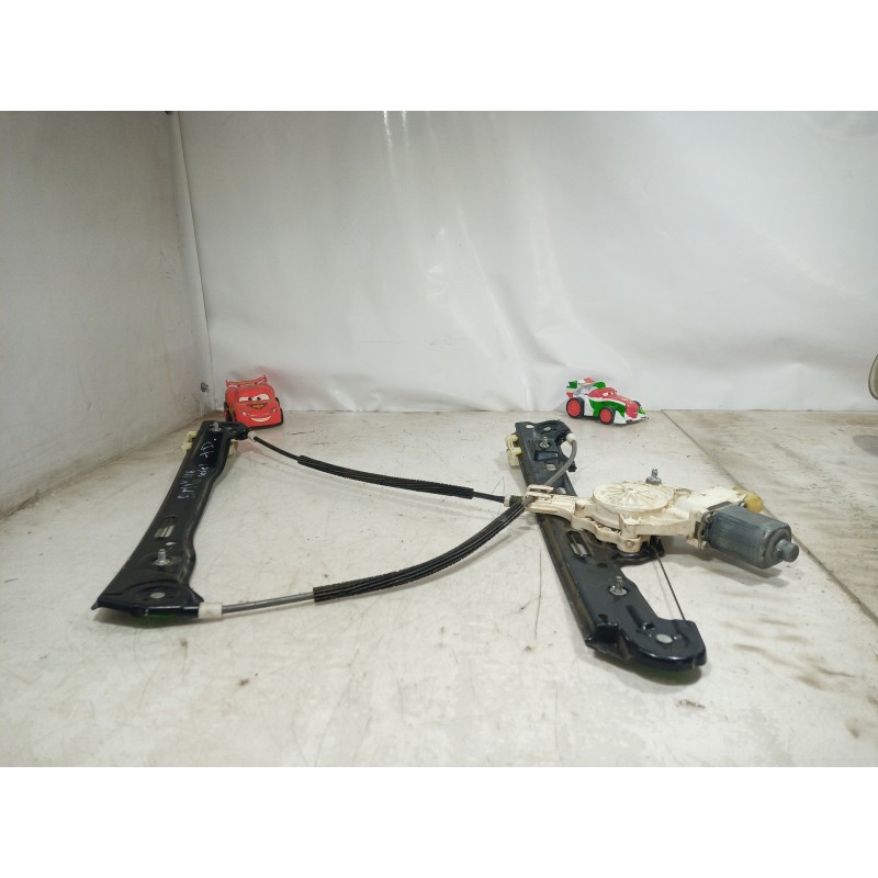 Recambio de elevalunas delantero izquierdo para bmw serie 1 berlina (e81/e87) 116i referencia OEM IAM 6927027 6927027 6927027