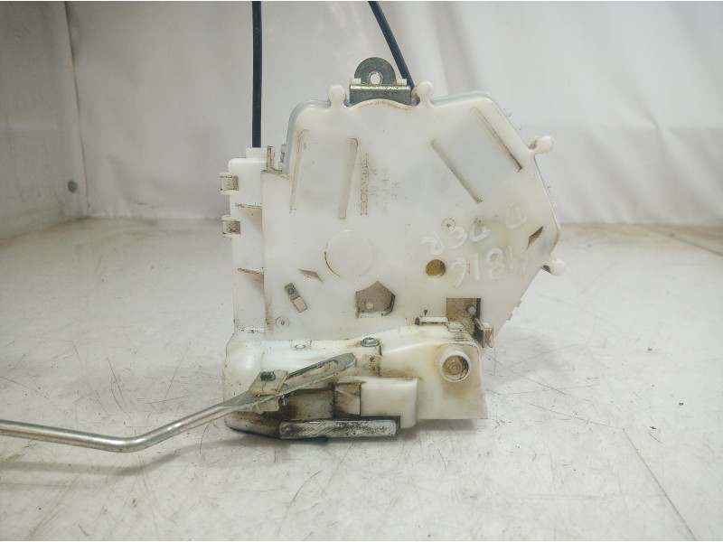 Recambio de cerradura puerta delantera derecha para honda fr-v (be) 1.7 referencia OEM IAM   
