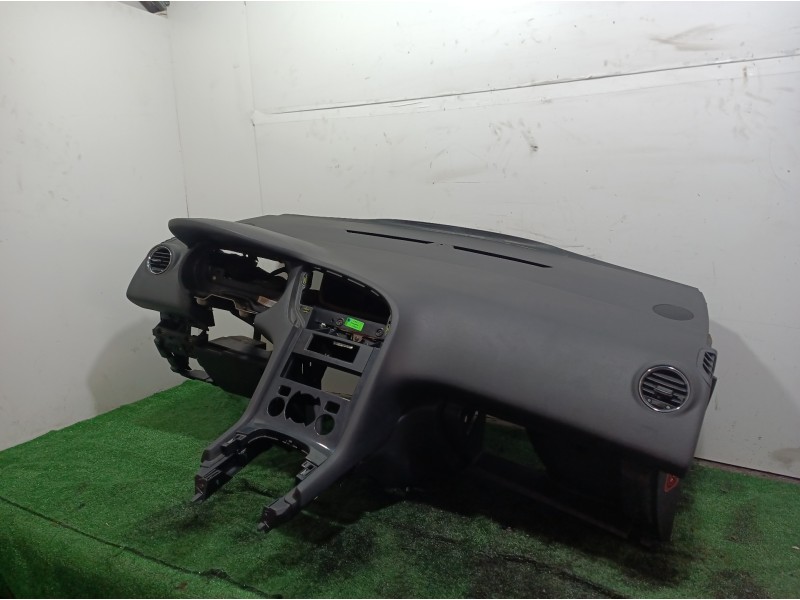 Recambio de salpicadero para peugeot 5008 1.6 hdi fap cat (9hz / dv6ted4) referencia OEM IAM 9684672580 9684672580 9684672580