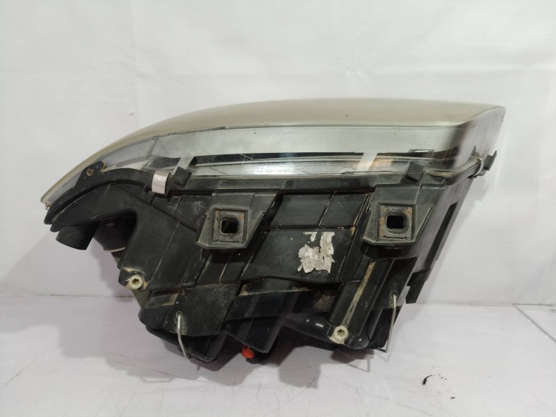 Recambio de faro izquierdo para audi a6 avant (4b5) 2.5 tdi quattro referencia OEM IAM   