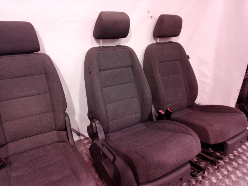 Recambio de juego asientos completo para volkswagen touran (1t3) referencia OEM IAM   