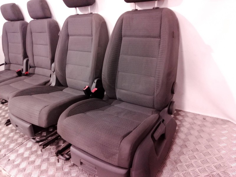 Recambio de juego asientos completo para volkswagen touran (1t3) referencia OEM IAM   