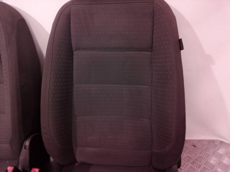 Recambio de juego asientos completo para volkswagen touran (1t3) referencia OEM IAM   