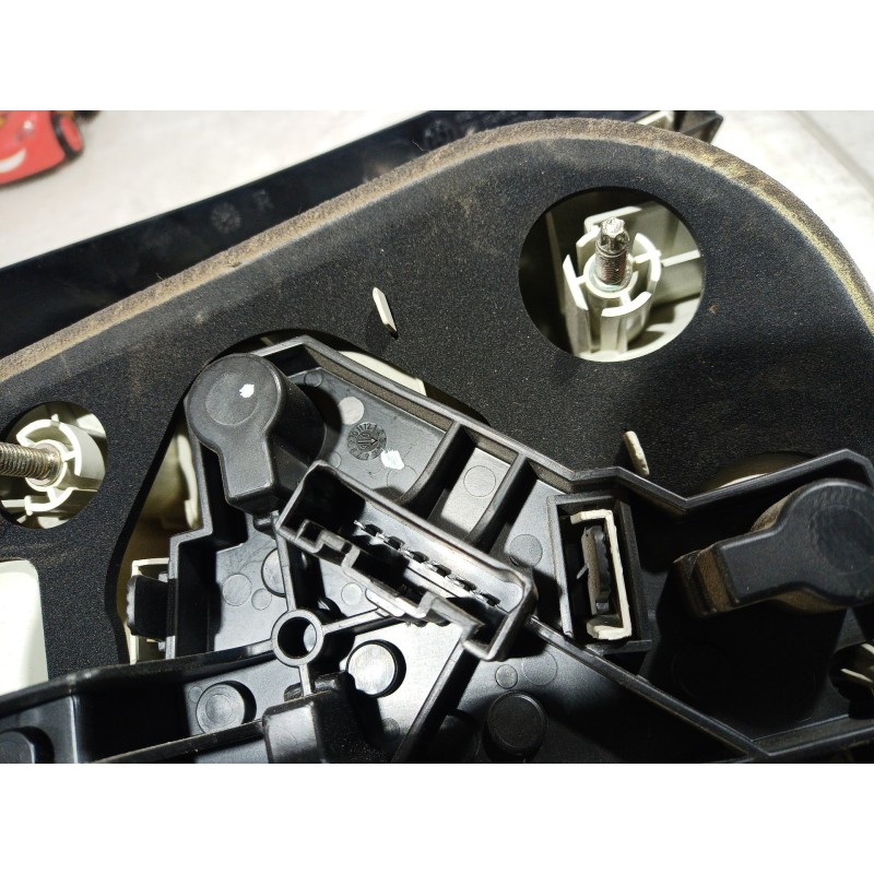 Recambio de piloto trasero derecho para bmw serie 1 berlina (e81/e87) 116i referencia OEM IAM 63210397035 63210397035 6321039703