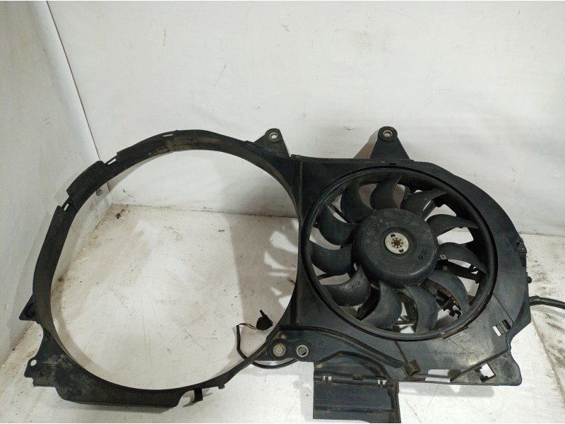 Recambio de electroventilador para audi a4 berlina (8e) 2.5 tdi quattro sport edition (132kw) referencia OEM IAM 1039867007 1039