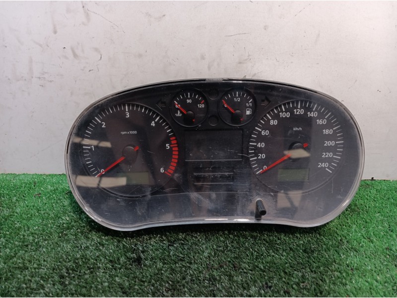 Recambio de cuadro instrumentos para seat leon (1m1) 1.9 tdi referencia OEM IAM W01M0920822D W01M0920822D 88311292