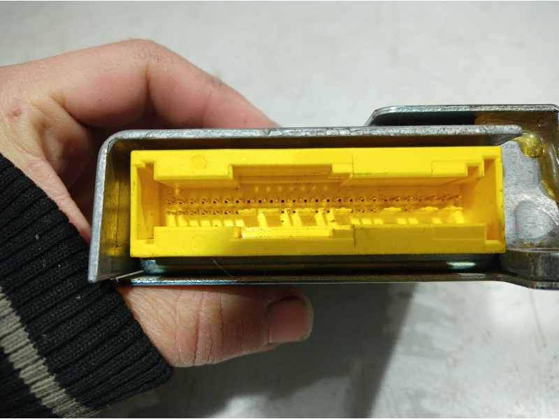 Recambio de centralita airbag para mercedes-benz clase m (w163) 320 (163.154) referencia OEM IAM A0025422018 A0025422018 A002542