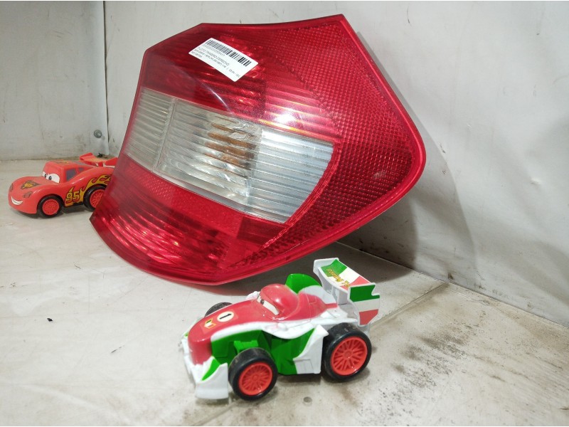 Recambio de piloto trasero derecho para bmw serie 1 berlina (e81/e87) 116i referencia OEM IAM 63210397035 63210397035 6321039703