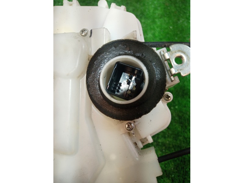 Recambio de cerradura puerta trasera derecha para honda fr-v (be) 1.7 referencia OEM IAM   