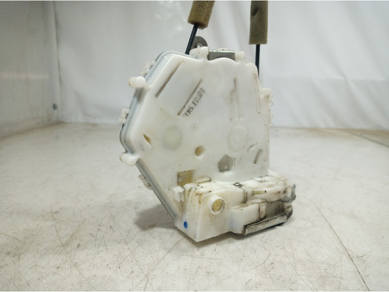 Recambio de cerradura puerta trasera izquierda para honda fr-v (be) 1.7 referencia OEM IAM   