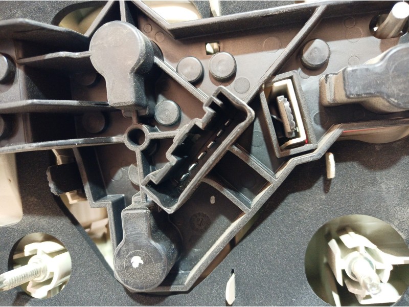 Recambio de piloto trasero izquierdo para bmw serie 1 berlina (e81/e87) 116i referencia OEM IAM 63210397034 63210397034 63210397