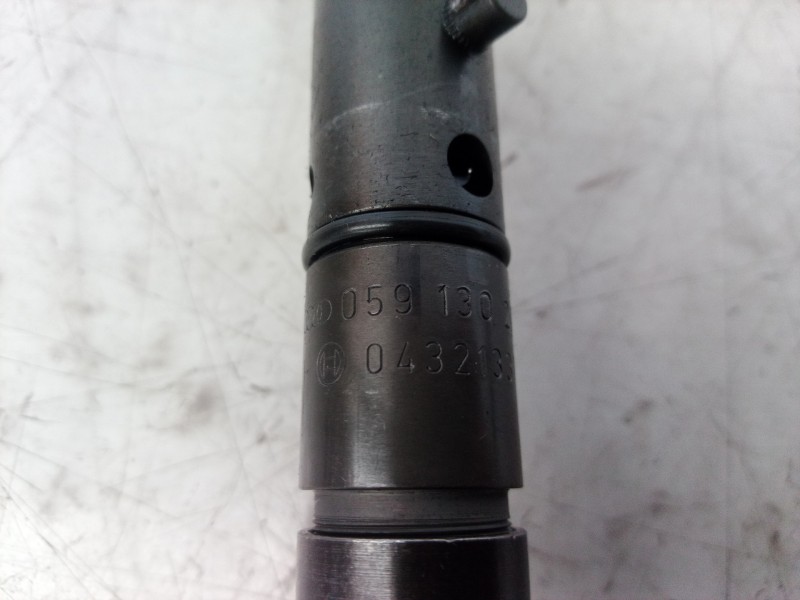 Recambio de inyector para audi a4 berlina (8e) 2.5 tdi quattro sport edition (132kw) referencia OEM IAM 059130201F 059130201F 05