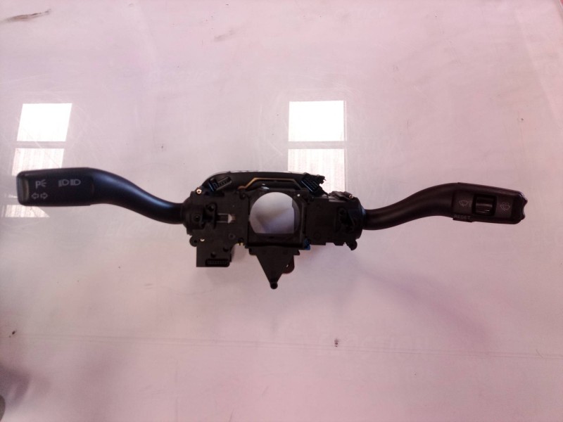 Recambio de mando multifuncion para audi a4 berlina (8e) 2.0 tdi 16v (103kw) referencia OEM IAM 8E0953549S 8E0953549S 8E0953549S