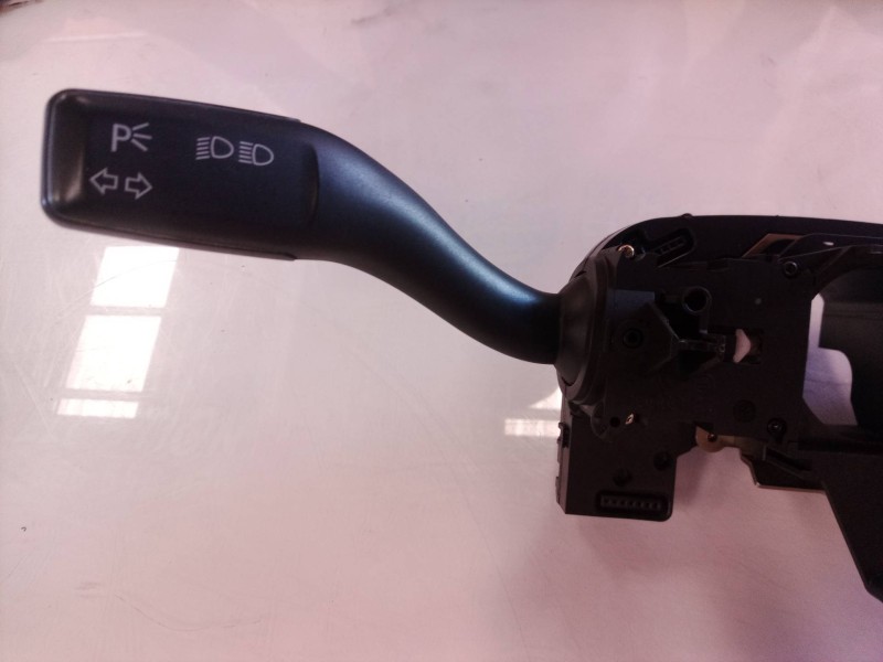 Recambio de mando multifuncion para audi a4 berlina (8e) 2.0 tdi 16v (103kw) referencia OEM IAM 8E0953549S 8E0953549S 8E0953549S