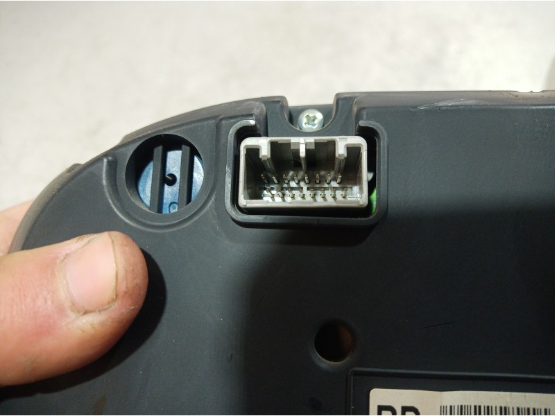 Recambio de cuadro instrumentos para honda fr-v (be) 1.7 referencia OEM IAM 2574208662 2574208662 2574208662