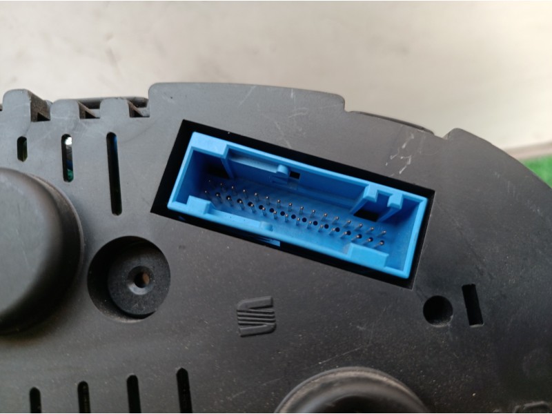 Recambio de cuadro instrumentos para seat ibiza (6k1) 1.9 tdi referencia OEM IAM W06K0920850C W06K0920850C 88311292