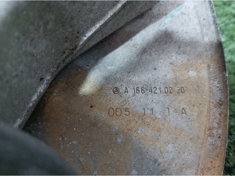 Recambio de mangueta delantera derecha para mercedes-benz clase gle (w166) referencia OEM IAM A1664210220 A1664210220 A166421022