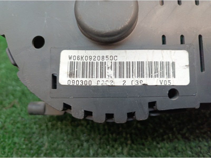 Recambio de cuadro instrumentos para seat ibiza (6k1) 1.9 tdi referencia OEM IAM W06K0920850C W06K0920850C 88311292