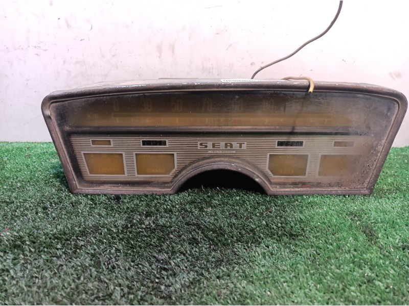 Recambio de cuadro instrumentos para seat 1500 referencia OEM IAM   