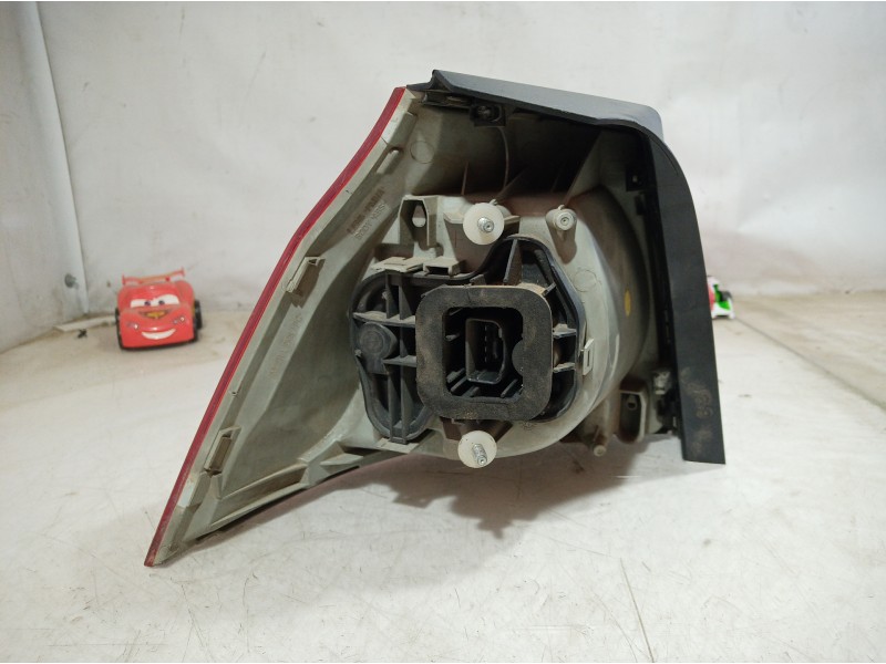 Recambio de piloto trasero derecho para volkswagen golf v berlina (1k1) conceptline (e) referencia OEM IAM 1K6945258 1K6945258 1