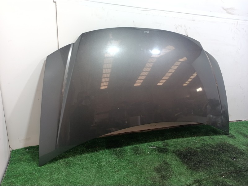 Recambio de capot para chrysler grand voyager limited referencia OEM IAM   