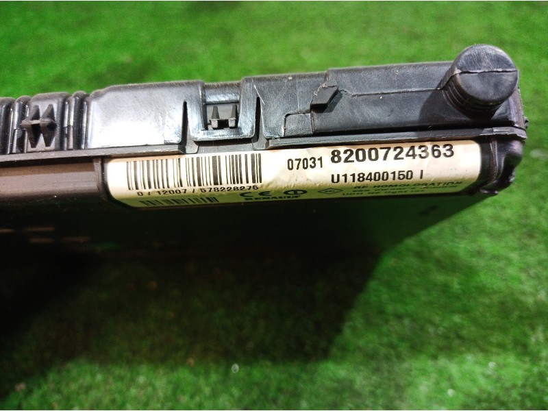 Recambio de modulo electronico para renault scenic ii confort dynamique referencia OEM IAM 8200724363 8200724363 8200724363