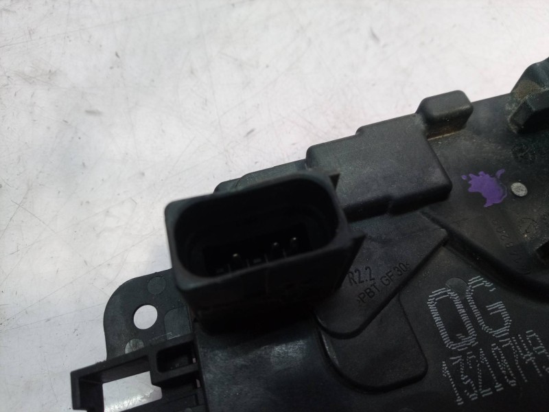 Recambio de cerradura puerta delantera derecha para opel astra gtc referencia OEM IAM 4148209 4148209 4148209