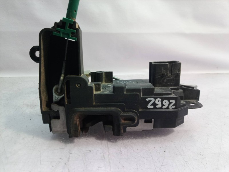 Recambio de cerradura puerta delantera derecha para opel astra gtc referencia OEM IAM 4148209 4148209 4148209