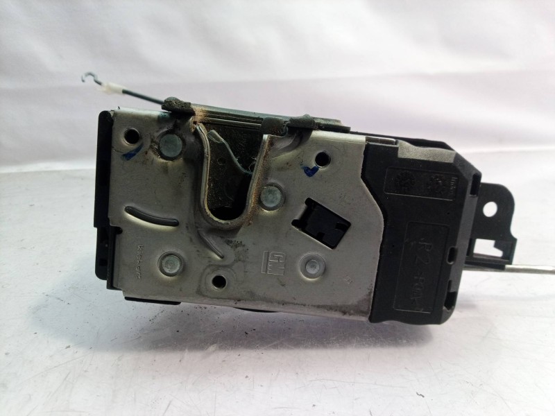Recambio de cerradura puerta delantera derecha para opel astra gtc referencia OEM IAM 4148209 4148209 4148209