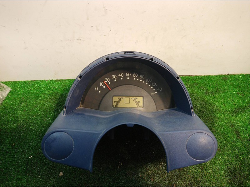 Recambio de cuadro instrumentos para smart coupe 0.6 turbo cat referencia OEM IAM 110008872002  