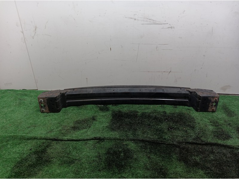 Recambio de refuerzo paragolpes delantero para chrysler grand voyager limited referencia OEM IAM  04857785AA 04857785