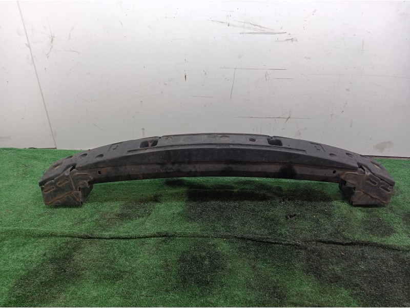 Recambio de refuerzo paragolpes delantero para chrysler grand voyager limited referencia OEM IAM  04857785AA 04857785