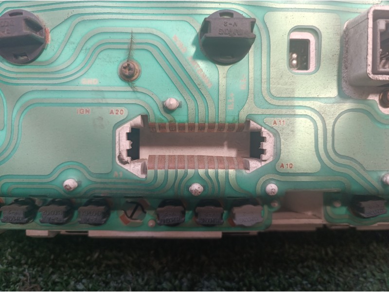 Recambio de cuadro instrumentos para daewoo tacuma 1.8 referencia OEM IAM 96262539 96262539 96262539