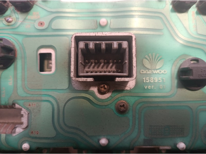 Recambio de cuadro instrumentos para daewoo tacuma 1.8 referencia OEM IAM 96262539 96262539 96262539