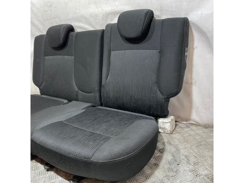 Recambio de juego de asientos completo para kia picanto 1.1 active referencia OEM IAM   