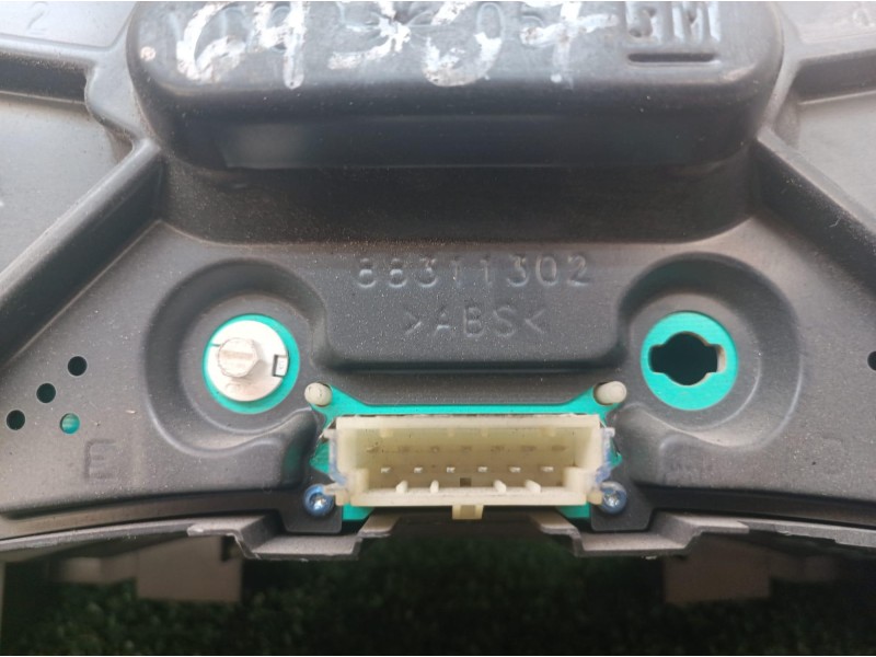 Recambio de cuadro instrumentos para opel meriva 1.7 16v cdti referencia OEM IAM 13173375XJ 110080161020 87001432