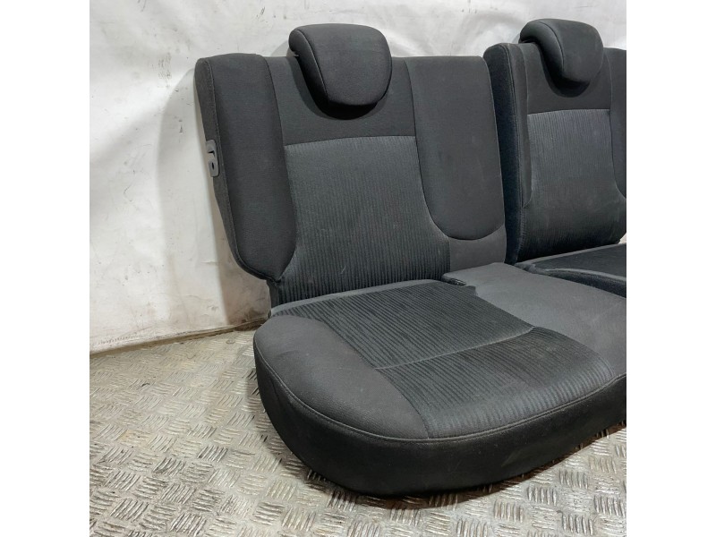 Recambio de juego de asientos completo para kia picanto 1.1 active referencia OEM IAM   