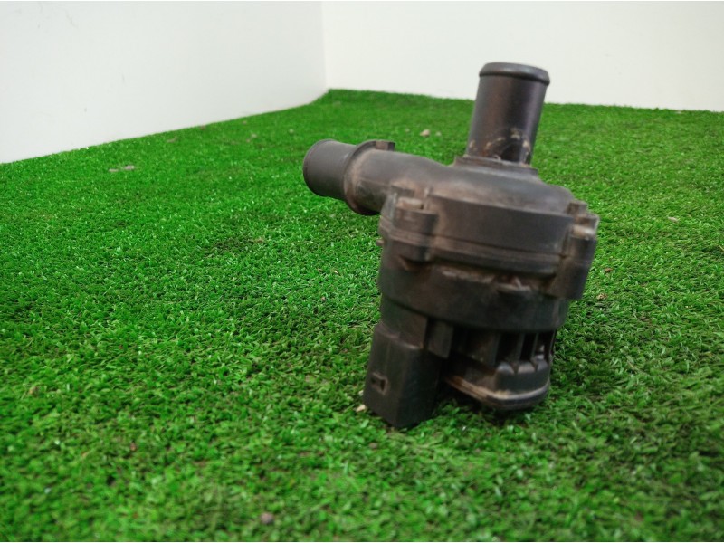 Recambio de bomba agua para renault scenic ii confort dynamique referencia OEM IAM 0392023015 0392023015 0392023015
