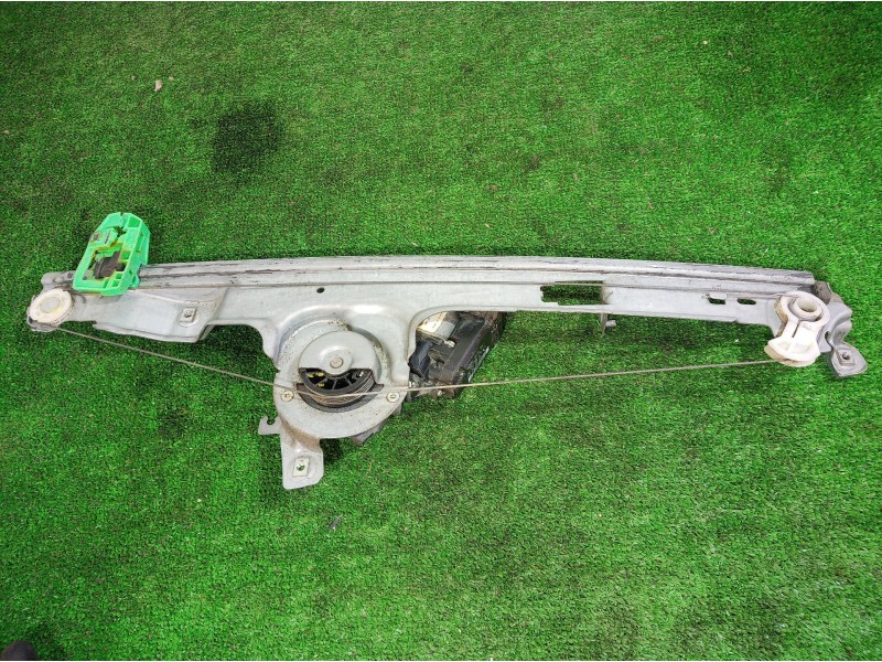 Recambio de elevalunas delantero izquierdo para renault scenic ii confort dynamique referencia OEM IAM 402046 402046 402046