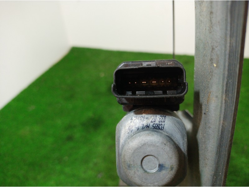 Recambio de elevalunas delantero izquierdo para renault scenic ii confort dynamique referencia OEM IAM 402046 402046 402046