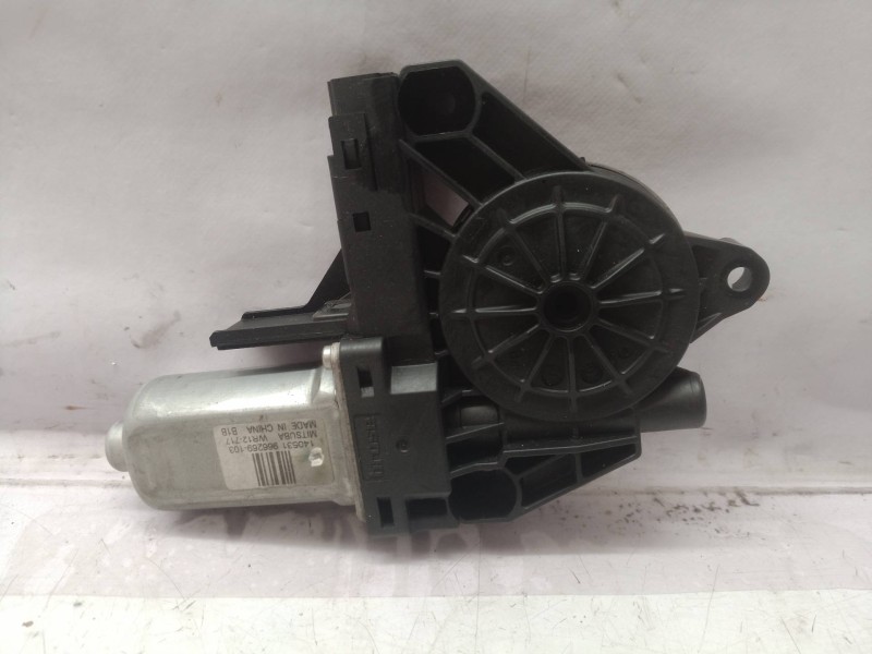 Recambio de motor elevalunas delantero derecho para volvo xc60 r-design awd referencia OEM IAM 3055346 3055346 966269103