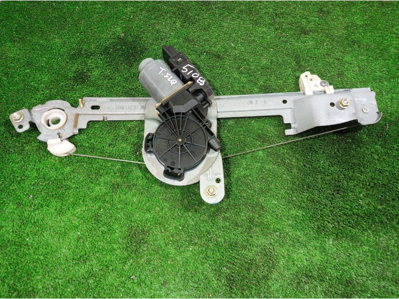 Recambio de elevalunas trasero izquierdo para renault scenic ii confort dynamique referencia OEM IAM 402049A 402049A 402049A