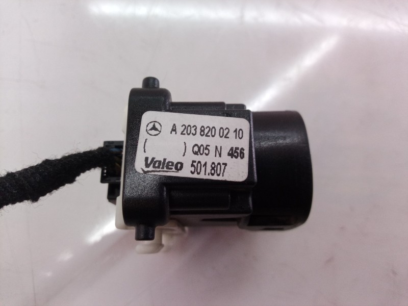 Recambio de mando elevalunas delantero derecho para mercedes-benz clase clk (w209) coupe 320 cdi (209.320) referencia OEM IAM A2