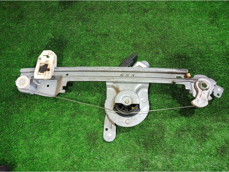 Recambio de elevalunas trasero izquierdo para renault scenic ii confort dynamique referencia OEM IAM 402049A 402049A 402049A